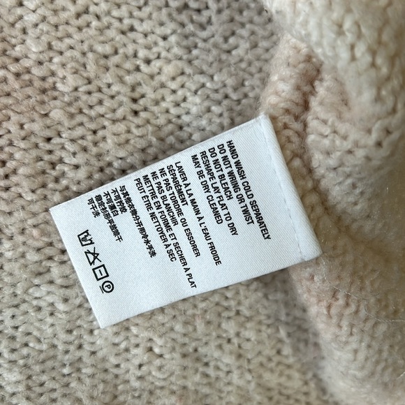 Anthropologie Maggie Bell Sleeve Boxy Cut V Neck Oversized Tie Dye Sweater - Picture 10 of 11